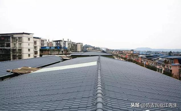 鐵瓦換成了樹脂瓦，龍泉驛區(qū)這些屋面有了大變樣！龍泉人的大機遇
