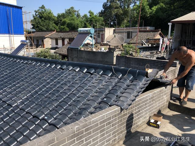 樹(shù)脂瓦小青瓦，農(nóng)村老房子換瓦的***優(yōu)選擇